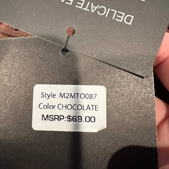 Marc New York Size XL Faux Leather Blouse Ruffle V-Neck Long Puff Sleeves - Picture 7 of 7